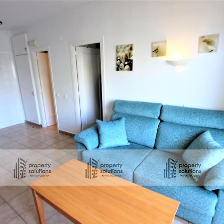 Benalbeach 1010 - Vista Al Mar - Piscina Todo El Ano - Primera Linea De Playa Беналмадена Екстериор снимка