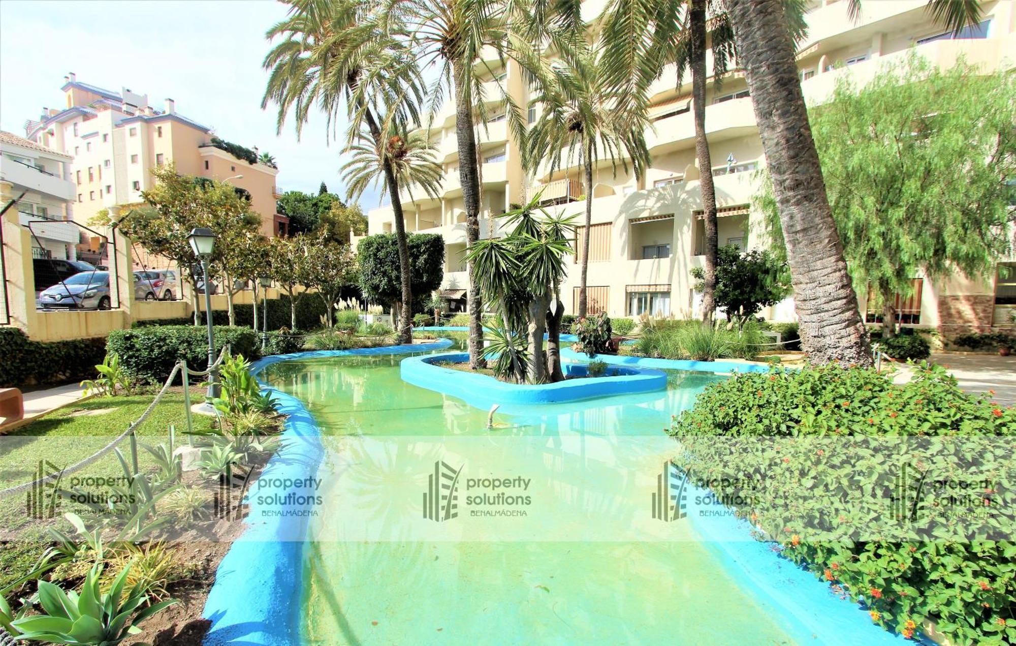 Benalbeach 1010 - Vista Al Mar - Piscina Todo El Ano - Primera Linea De Playa Беналмадена Екстериор снимка