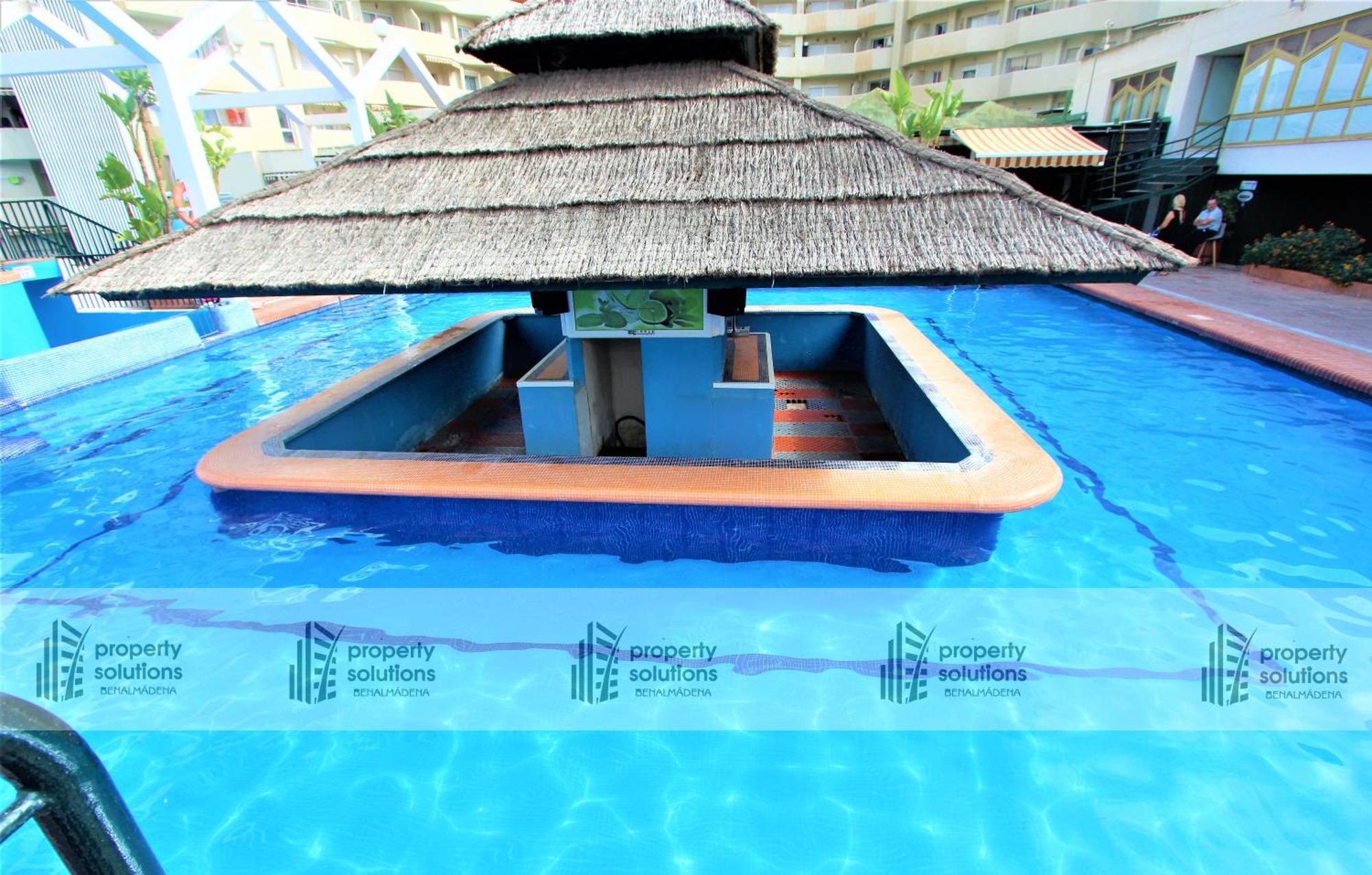 Benalbeach 1010 - Vista Al Mar - Piscina Todo El Ano - Primera Linea De Playa Беналмадена Екстериор снимка