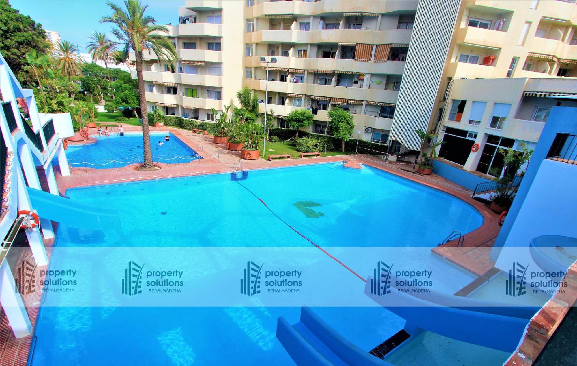 Benalbeach 1010 - Vista Al Mar - Piscina Todo El Ano - Primera Linea De Playa Беналмадена Екстериор снимка